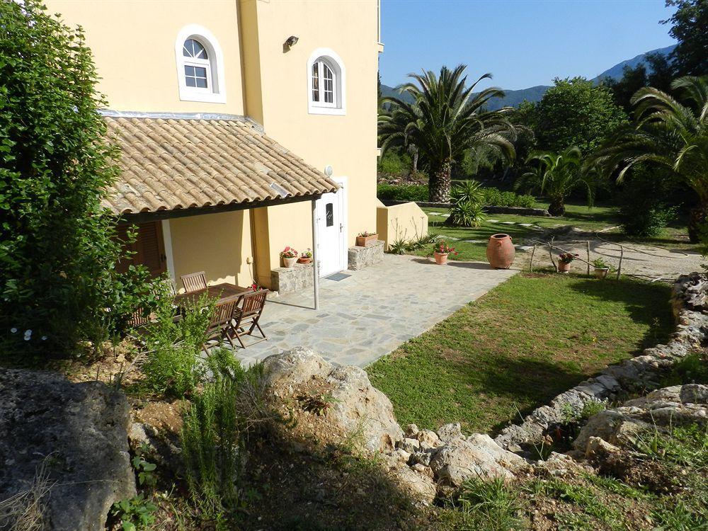 Panorama Hideaway Aparthotel Δασιά Εξωτερικό φωτογραφία