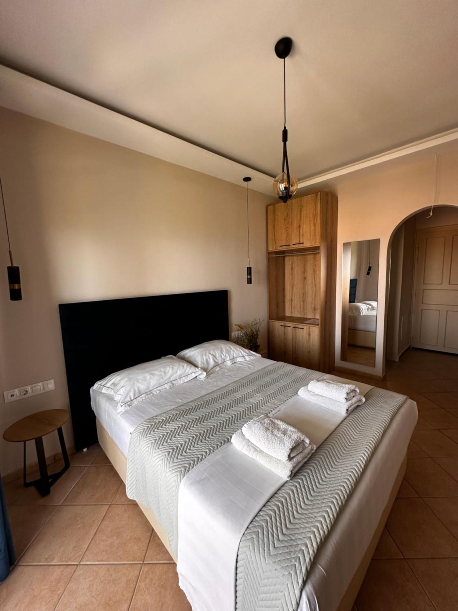 Panorama Hideaway Aparthotel Δασιά Εξωτερικό φωτογραφία