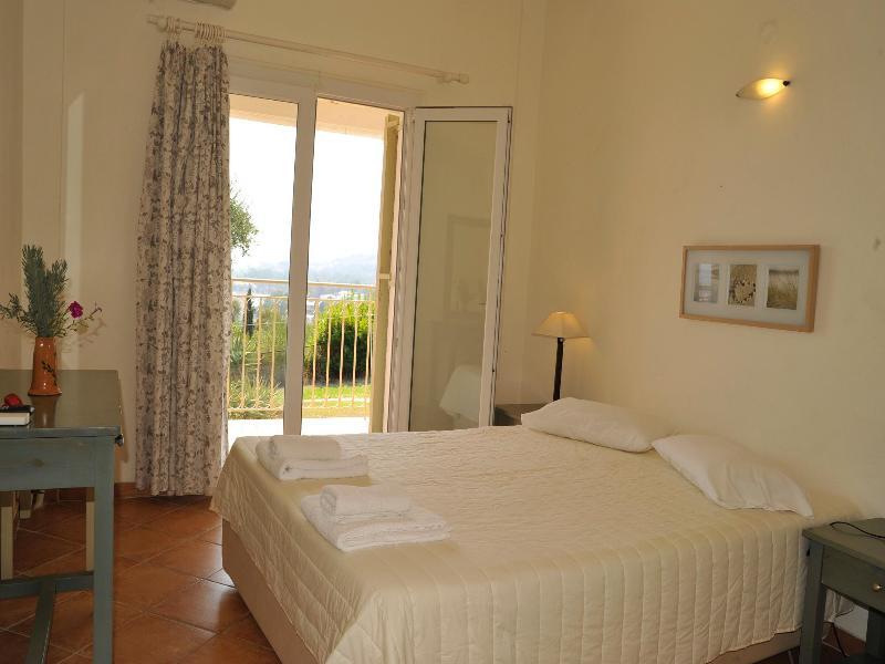 Panorama Hideaway Aparthotel Δασιά Εξωτερικό φωτογραφία